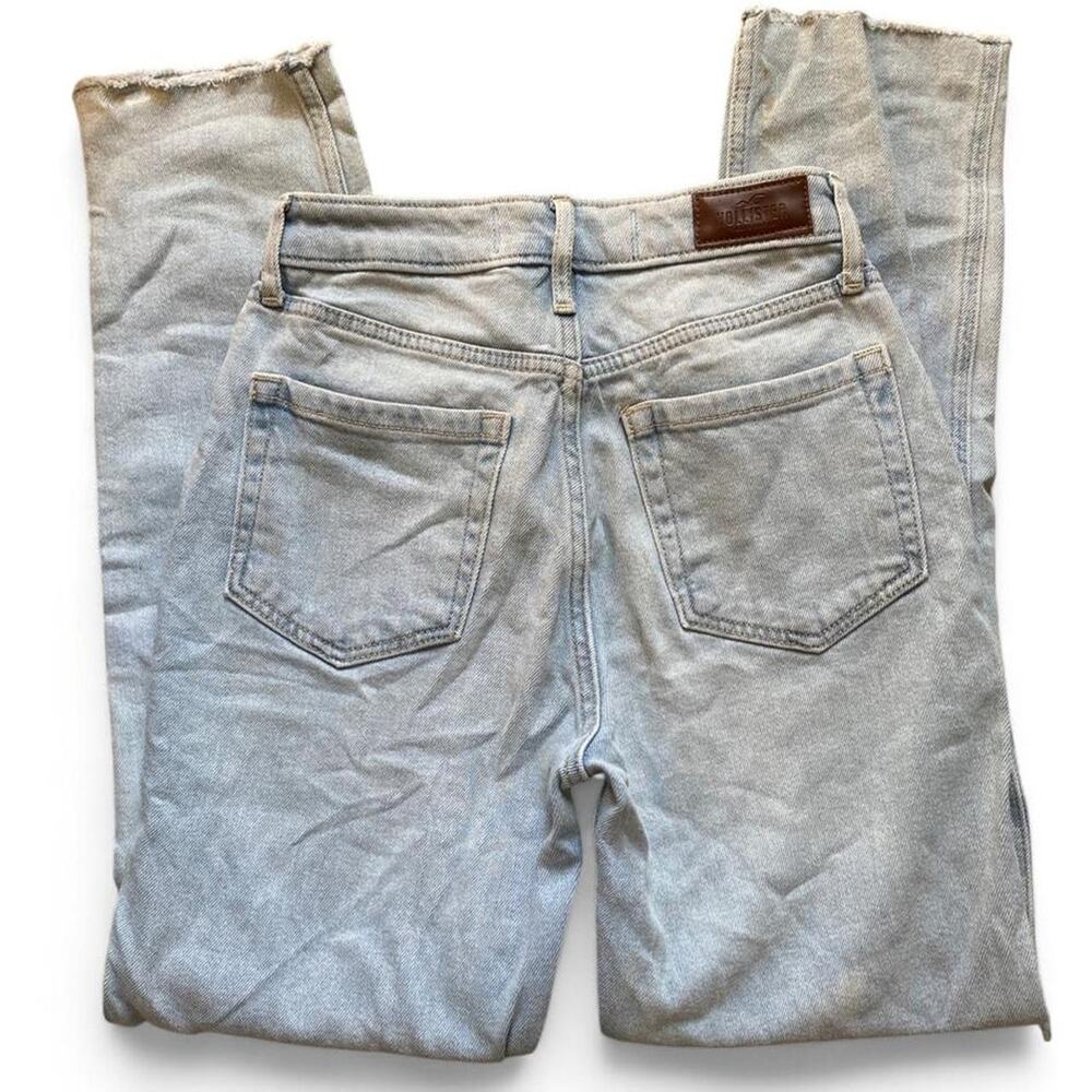 Hollister blue high rise mom jeans